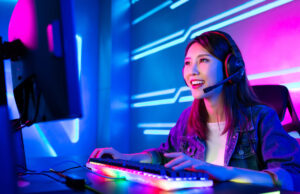 Los eSports hacen furor en las universidades estadounidenses Los eSports hoy hacen furor en las universidades estadounidenses.