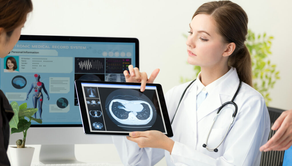 adopción del expediente clínico electrónico